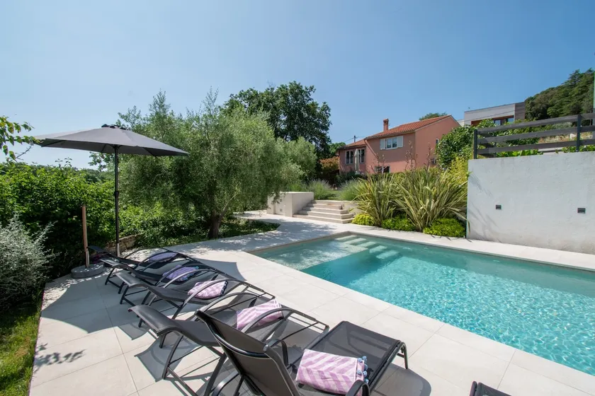 Villa Vintiana - Image 1