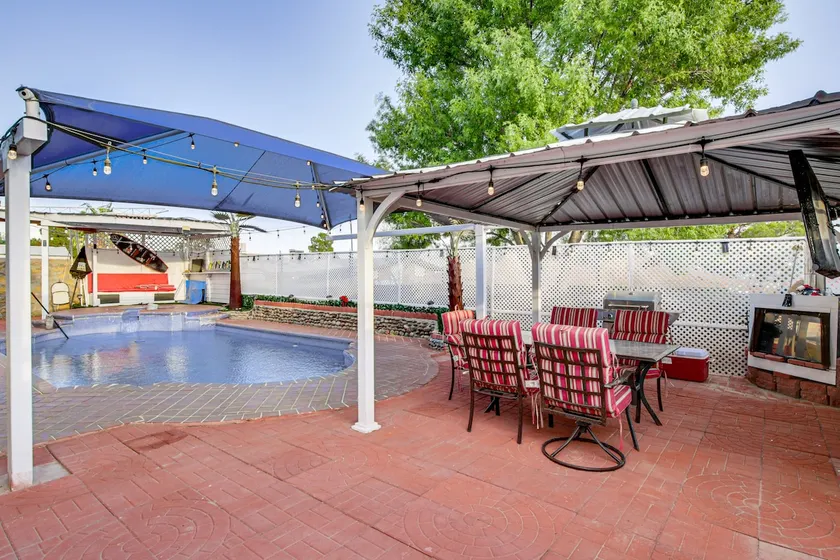 13 Mi to Downtown El Paso: Home w/ Game Room & Bar - Image 1