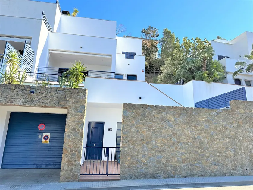 160 – 3BR house near Almadrava beach - Image 1