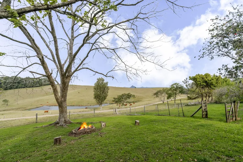 Anderlaine @ Maleny w Glass House Mnts views - Image 1