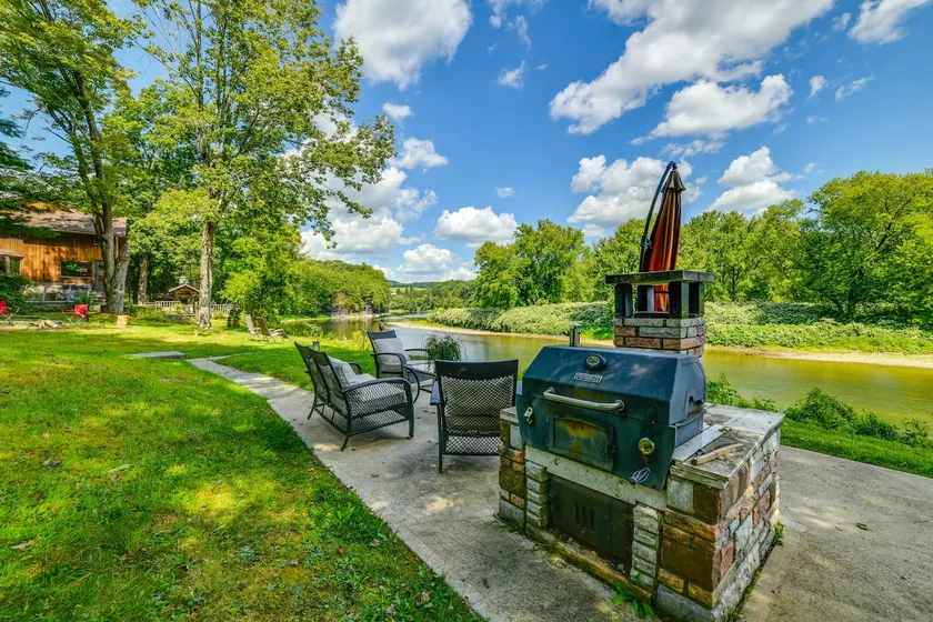 Riverfront Hallstead Cabin: Fire Pit + Fall Views! - Image 1