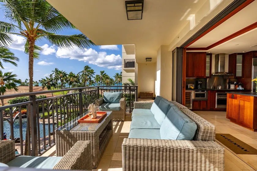 Hale Moana by AvantStay |  Incredible Hawaii Beach Resort w/ Pool & Hot Tub! - Image 1