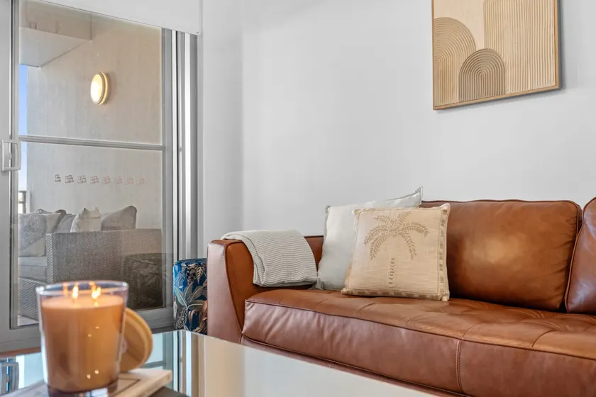 Wembley Haven - Modern One Bedroom Apartment - Image 1