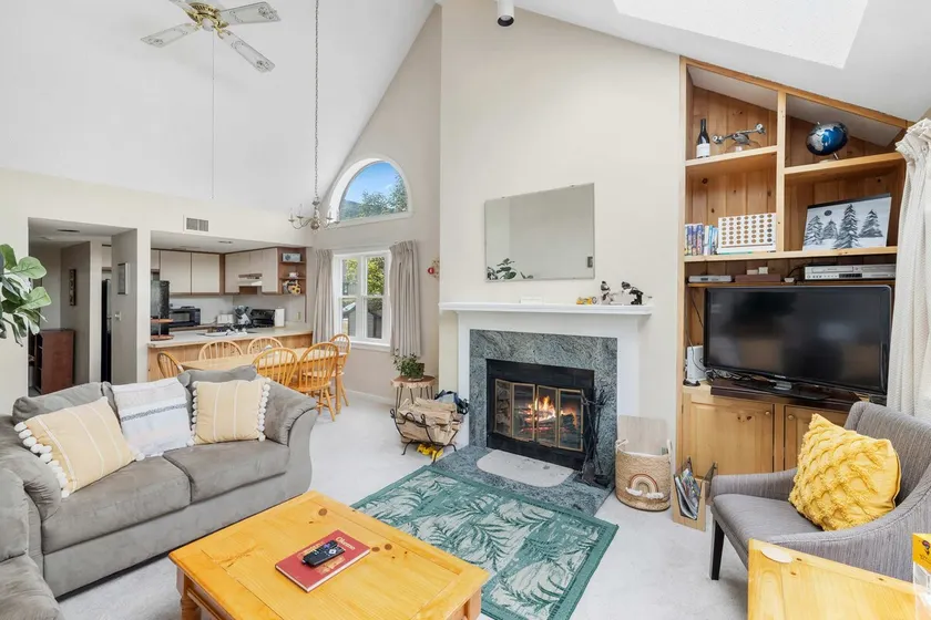 Ski In/Ski Out Winterplace 2BR+Loft W/Fireplace, Hot Tub and Pool Access - Image 1