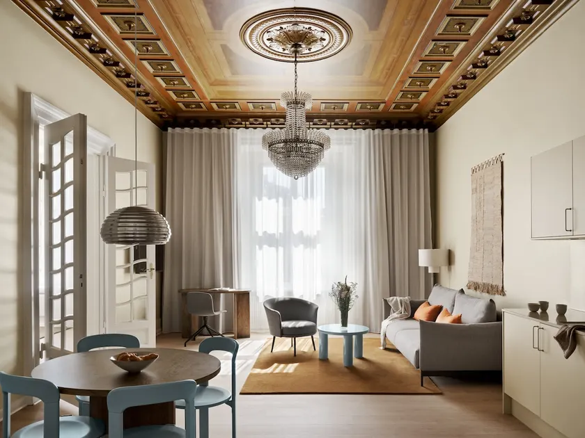 One-Bedroom Attic Apartment for 4 - Image 1