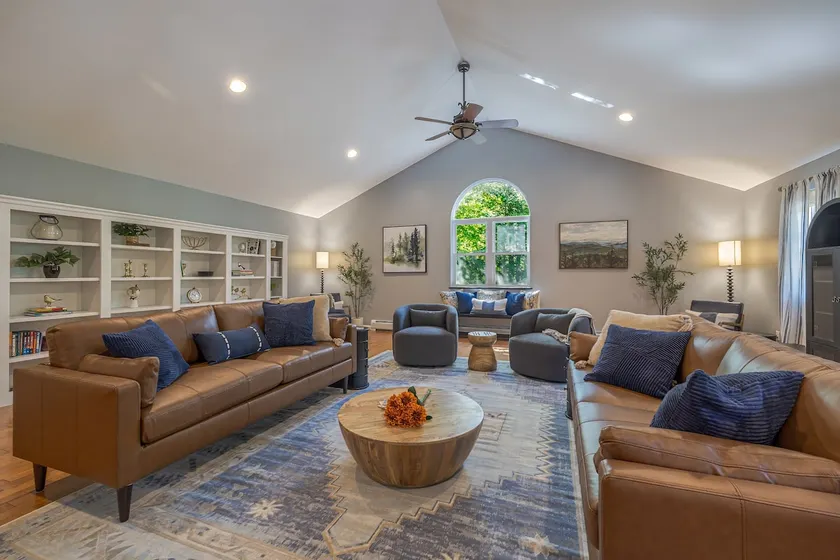 4BR Retreat, 16mi to Acadia, Firepit and Game Room - Image 1