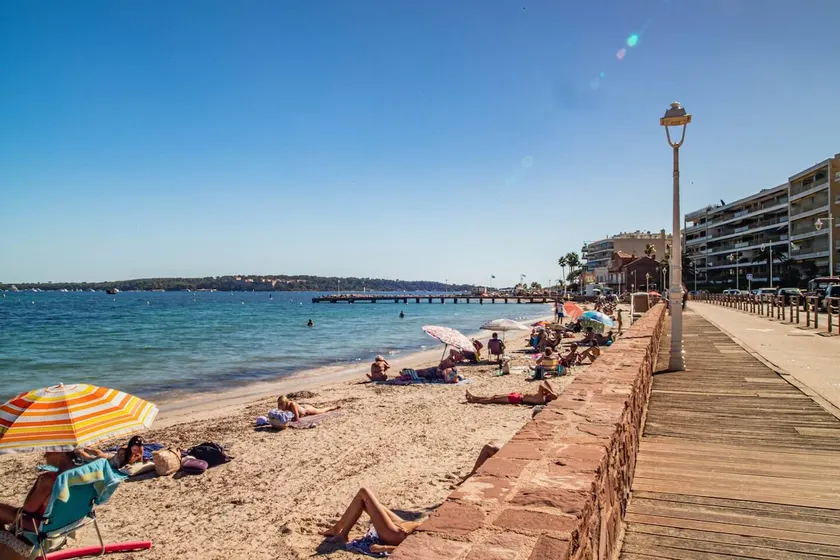Charming 2-room close to the beaches, Le Céladon - Image 1
