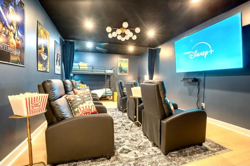 Theater & Game Rooms/5BR/2K Beds/TikTok Insta Wall - Image 1