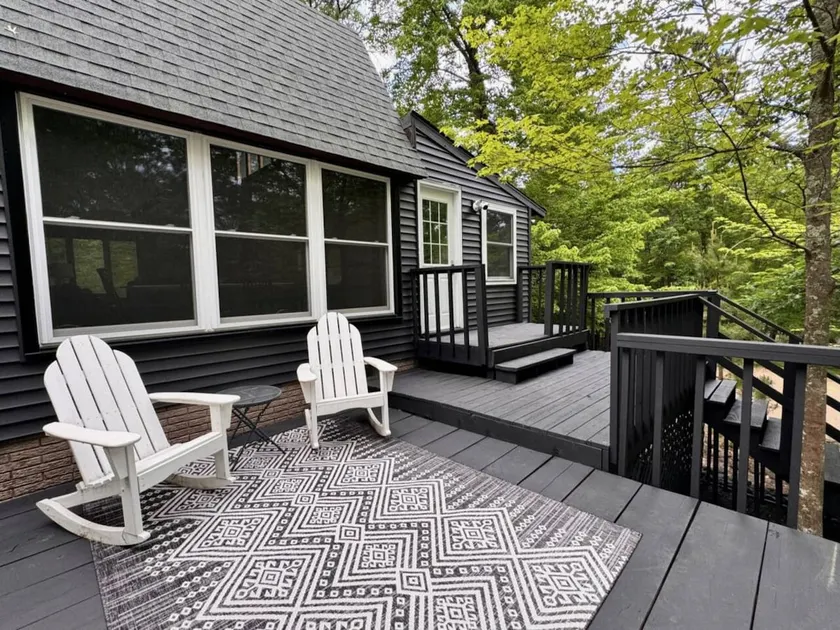 Private Chalet, 3 Queen beds on Trails in Voyager - Image 1