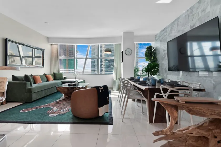 Luxury Brickell 3BD Free Parking - Pool - Bay View - Image 1