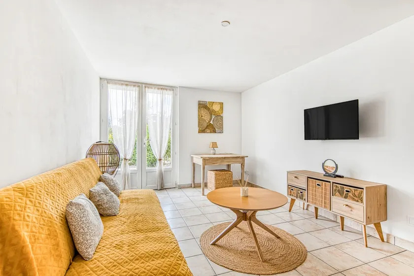 Splendido cottage accogliente e familiare con terrazza e barbecue | Perfetto per il lavoro da remoto | Ammette cani - Image 1