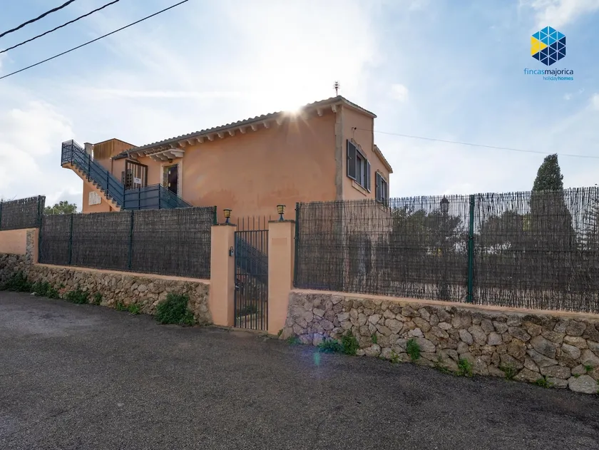 Villa Viana Cladera - Image 1