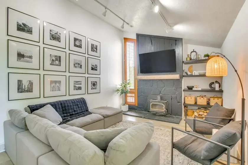 Smithfield Gathering Place: Room for Everyone! - Image 1