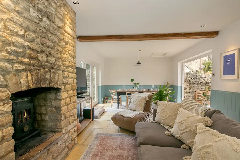 Beautiful 2 Bedroom Cottage in the Cotswolds - Image 1
