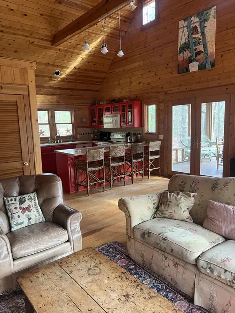 Splendor Mountain Ruby Cabin - Image 1