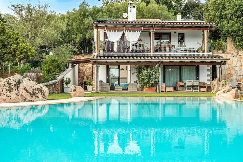 My Opera Private Pool by Sarda Bella - Image 1