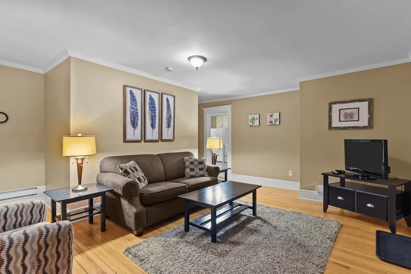 Midstream Modern 2BR Wi-Fi Parking - Image 1