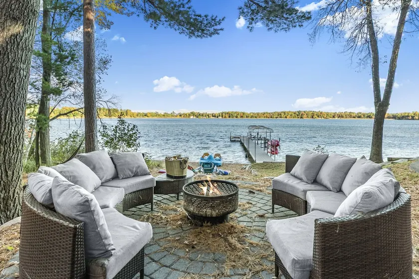 Lakefront Home | Pet-Friendly | Fire Pit & Kayaks - Image 1