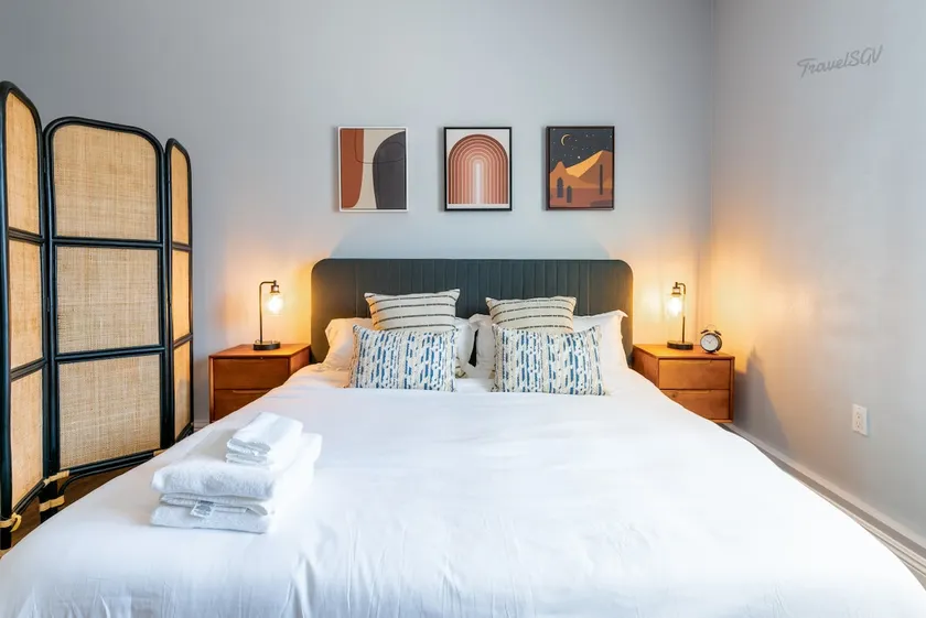 1BR Unit + Parking + Near DTLA #TravelSGV - Image 1