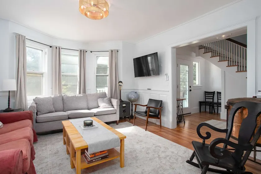 Historic, Modern Comforts, Walk To Downtown - Image 1