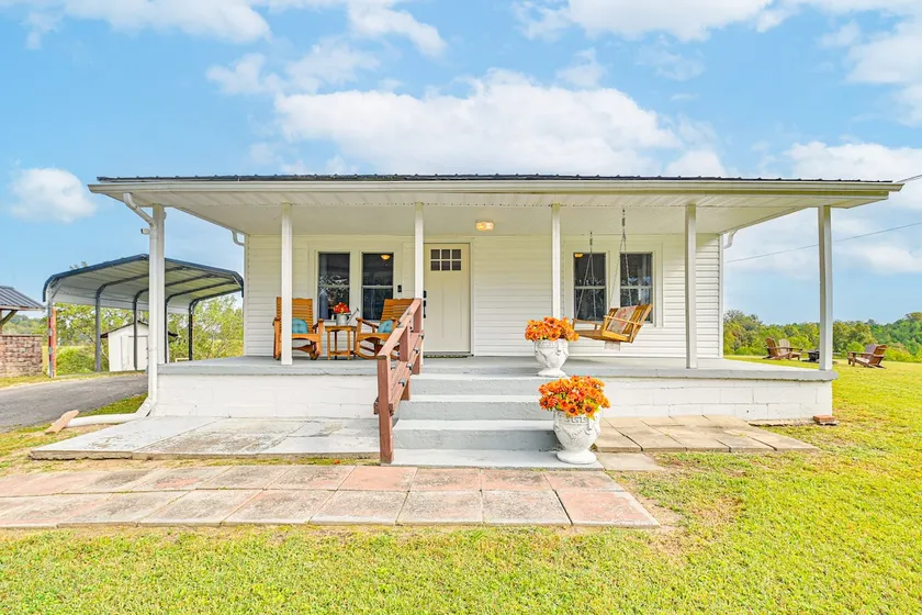 Pet-Friendly Retreat Near Red River Gorge - Image 1