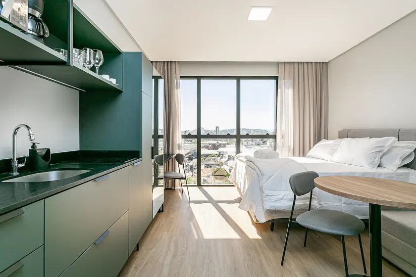 Apartment with sofa bed and heated rooftop pool - Image 1