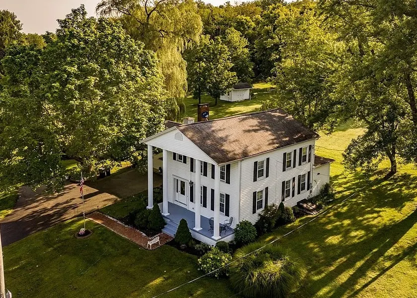 PA Country 1870 Colonial on 5 Acres - Image 1