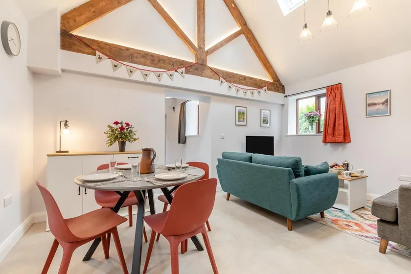 2 Bed in Uttoxeter oc-q33072 - Image 1