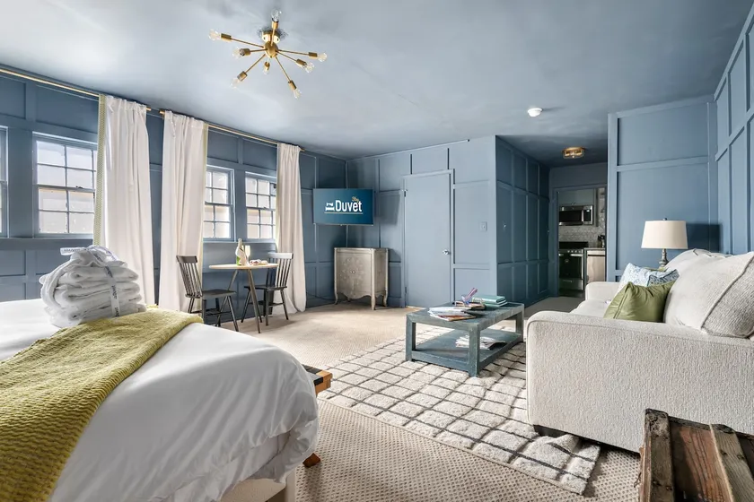 Blue Bayou | Quiet | Private Parking! - Image 1