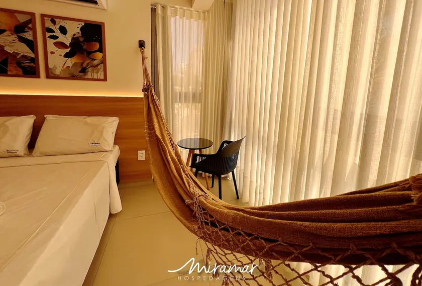Compact Flat Near the Beach - Miramar Accommodations - Image 1