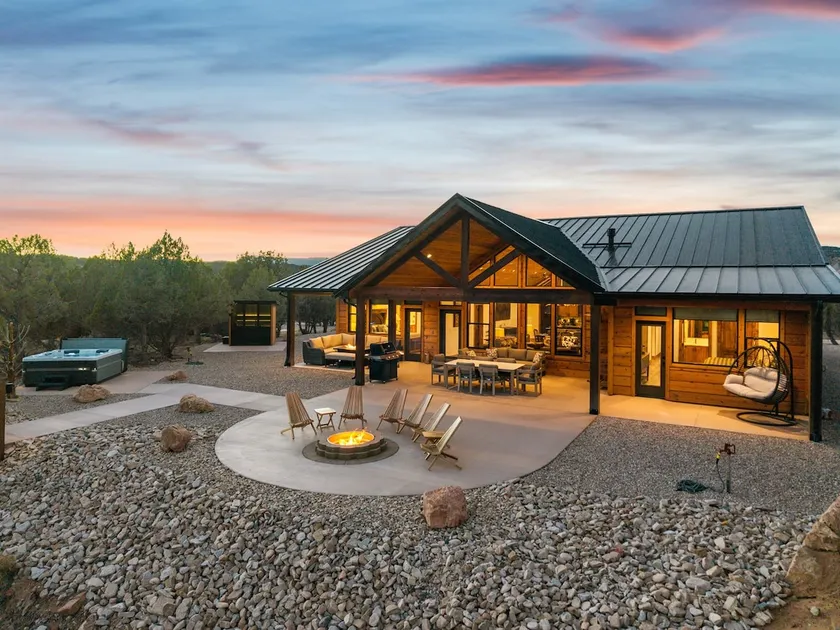 The Vue: Perfect Base for Zion & Bryce Adventures - Image 1