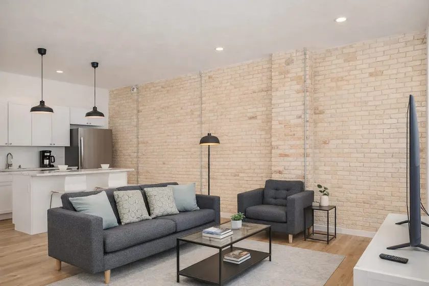 Chic Downtown Apartment w/ Vintage Charm & WiFi - Image 1