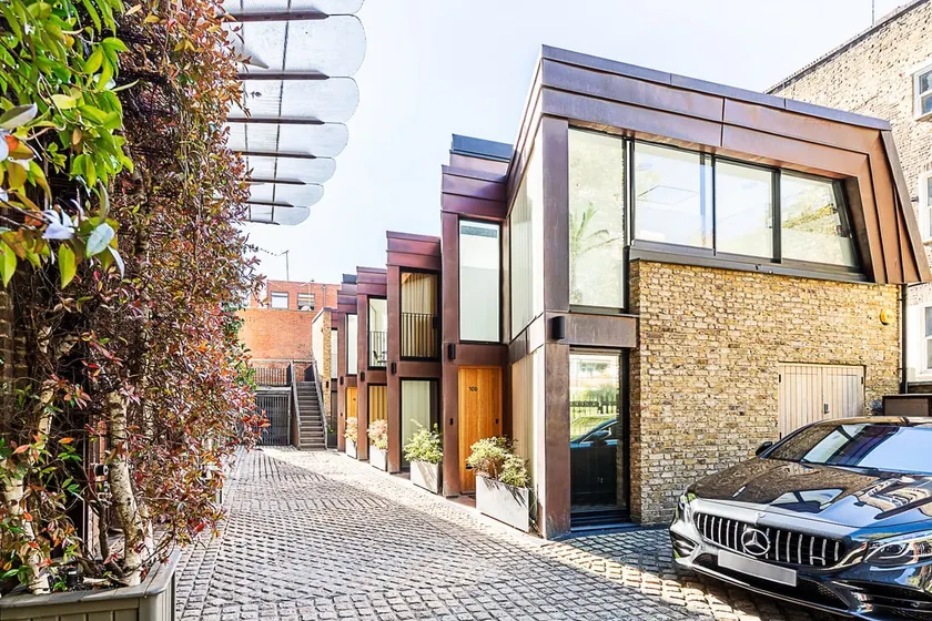 Stylish Townhouse by Primrose Hill - Image 1