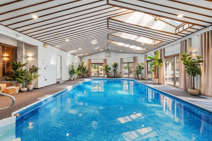 Deer Run Lodge/Indoor Pool/Basketball/Hot Tub - Image 1