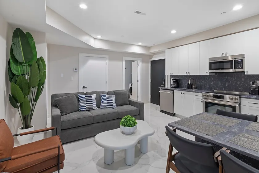 Ammos Luxury Living- Crete Suite - Image 1