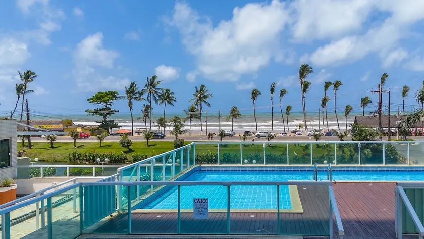 Beach Vacation – 2 Bedrooms in Premium Condo - Image 1