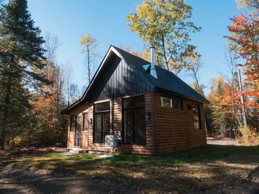 Hiker's Chalet - Image 1