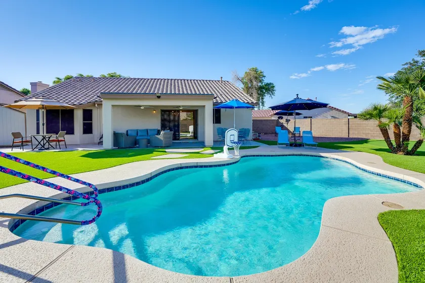 Putting Green & Pool! Peoria Home Near Sports - Image 1