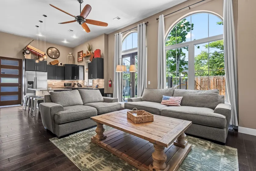 Stylish Church Conversion Walk to LoHi - Image 1