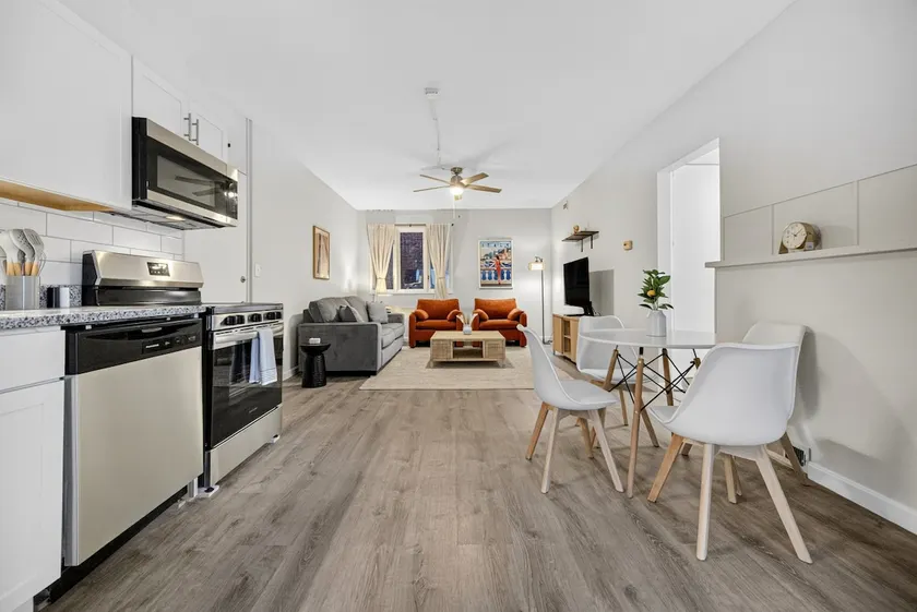 Little Italy Gem | Patio | Free Parking - Image 1