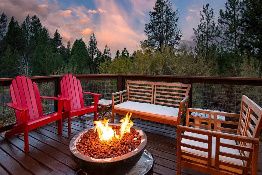 Deschutes River Stay • Hot Tub + Near Mt. Bachelor - Image 1