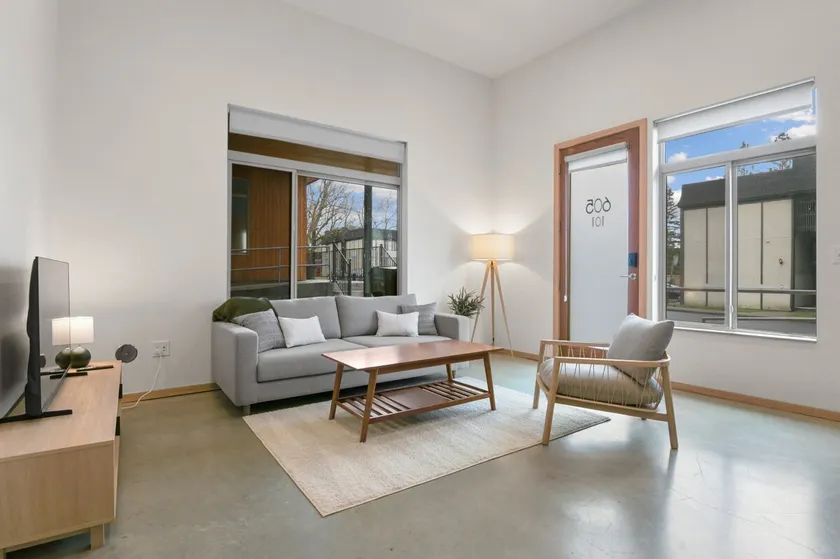 Minimalist Modern Suite - Image 1