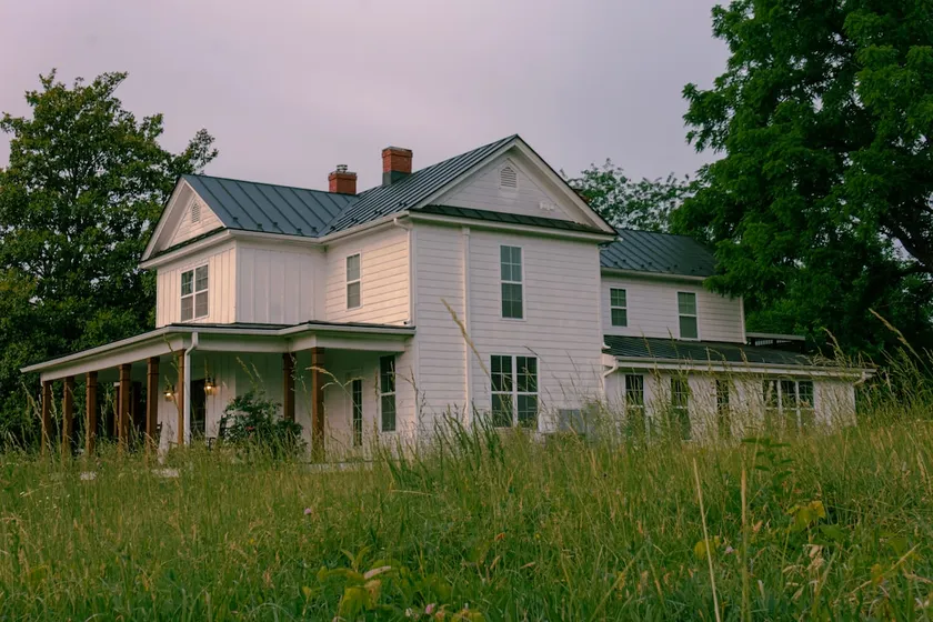 Lewis Catherine House + free yoga session - Image 1