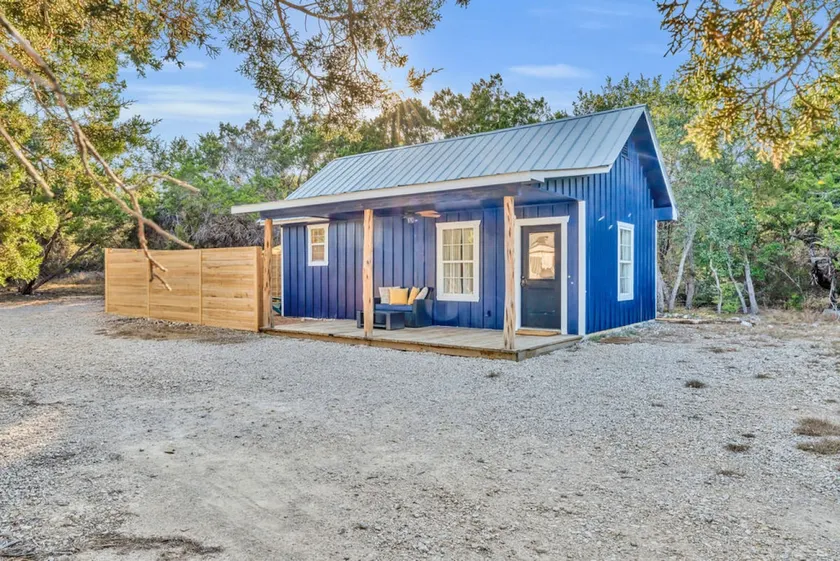 Romantic Cabin | Cowboy Pool & Patio | Near Wine! - Image 1