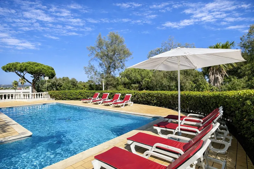 Well | Private Pool | 16 Guests | Albufeira - Image 1