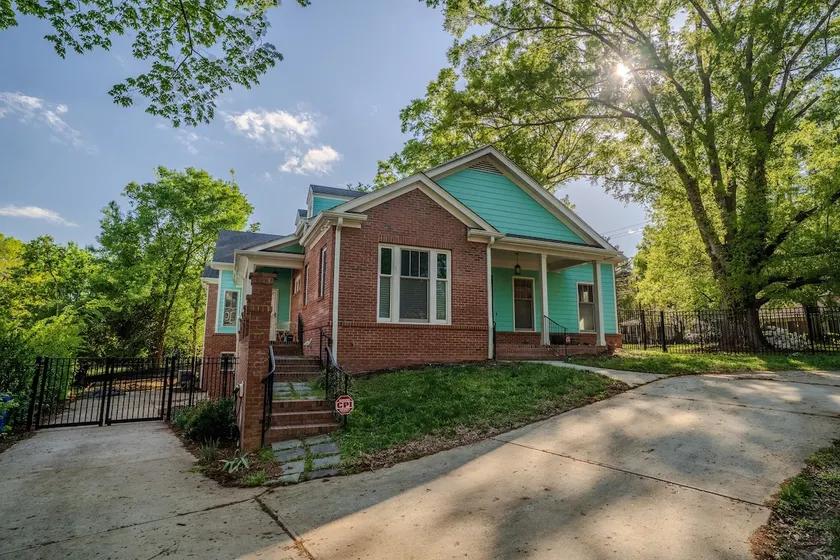 7BR 10BA Five Points/Sleeps 26, Theatre, Golf Sim - Image 1