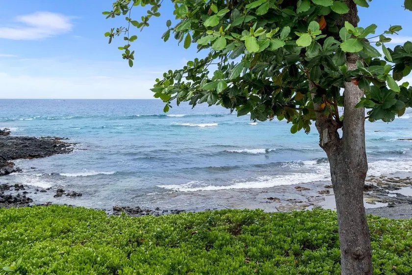 Keauhou Kona Surf & Racquet Club Townhouse #4 - Image 1