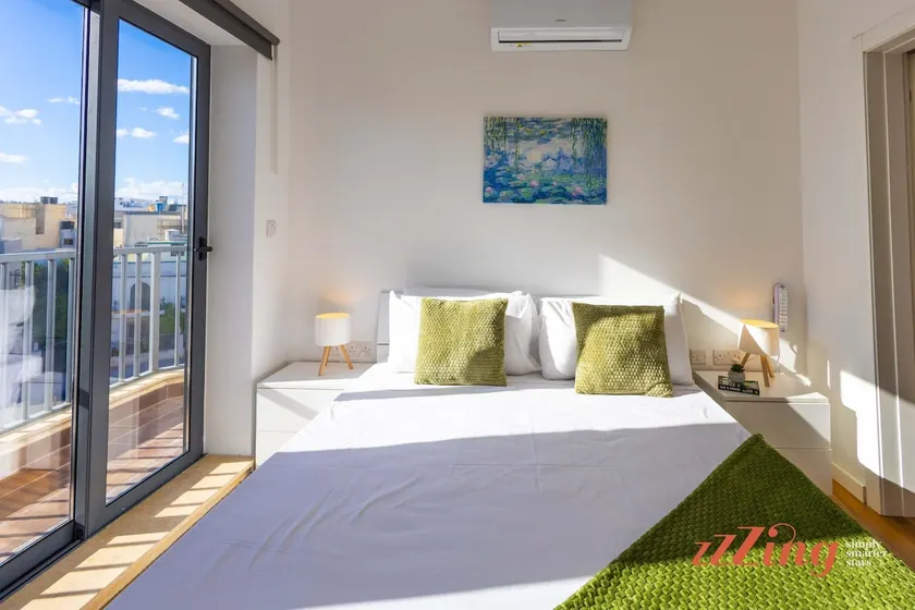 Charming 2BR Mosta Apartment - Central & Cozy - Image 1