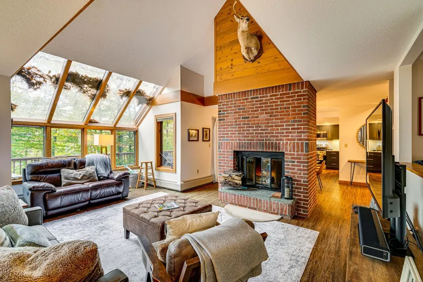 6 Mi to Okemo! Family Townhome in Lakeside Resort - Image 1