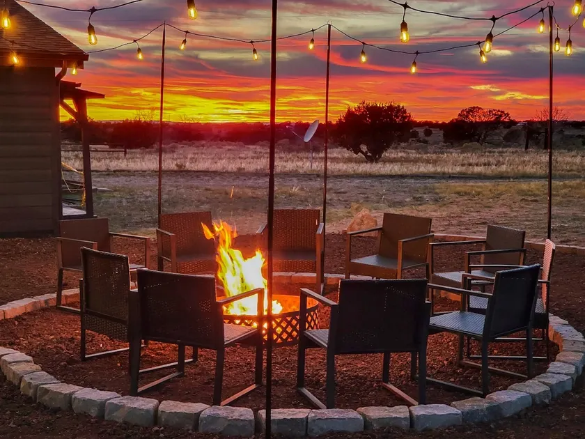 VIEWS/Grand Canyon 20 min-EV-Arcade-Sleeps 14! - Image 1
